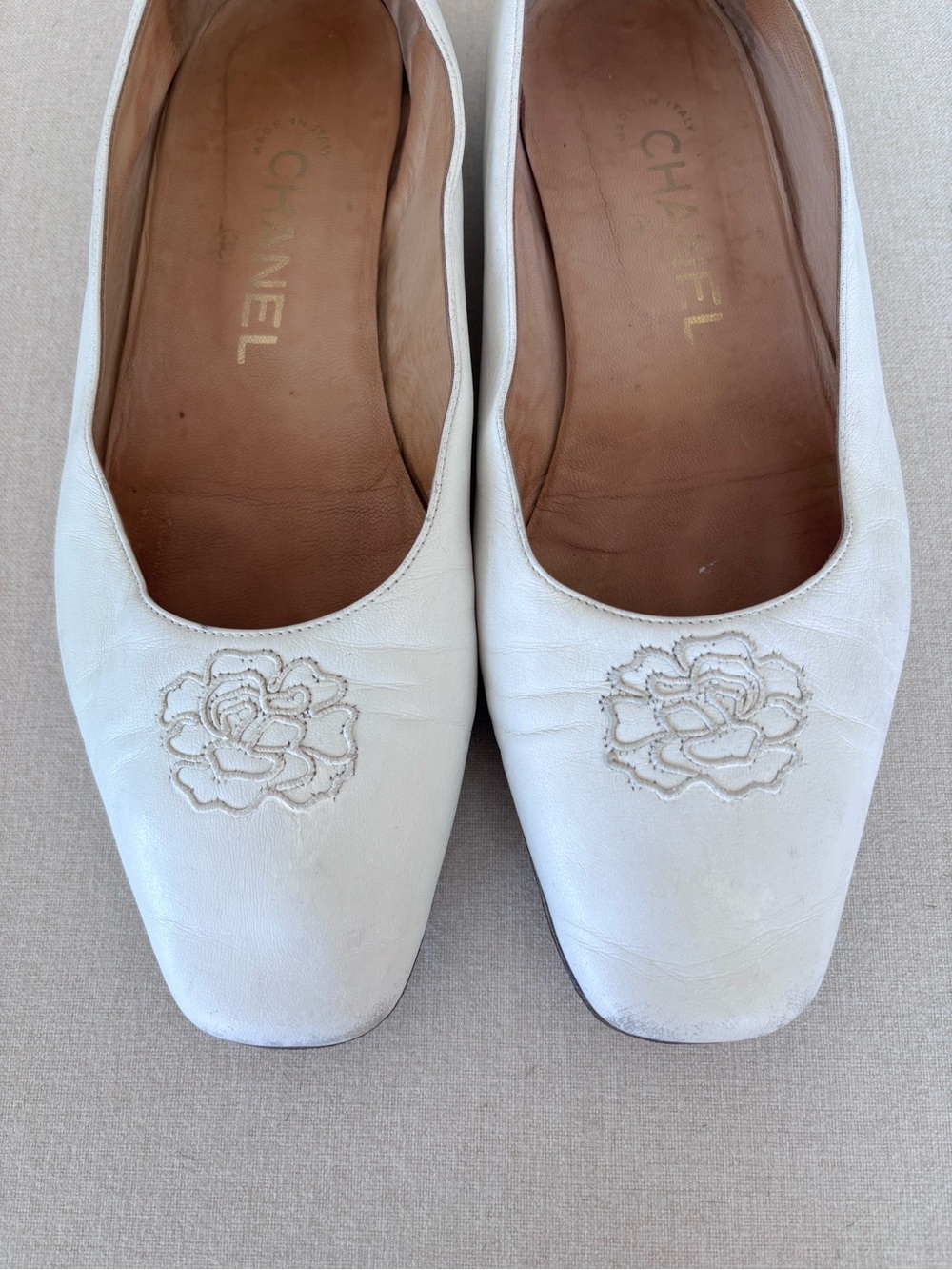CHANEL vintage ballet flats white camellia 38 wedding - Picture 2 of 9